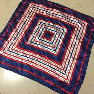 handkerchief red navy blue vintage chain print col